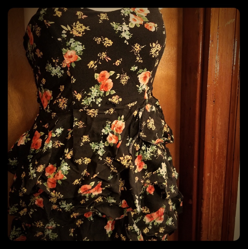 Floral dress🌹🌺🌷🌻🌼